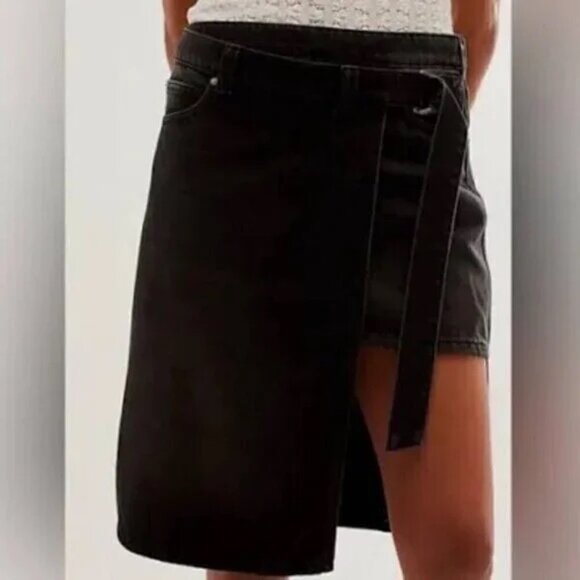 NEW WE THE FREE x FREE PEOPLE ON TOUR BLACK DENIM ASYMMETRIC WRAP SKIRT Waist 25 - Picture 4 of 16